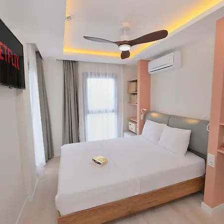 卡利斯酒店 Çeşme